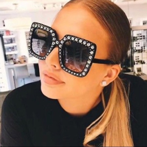 LAST 1! Black Oversized Rhinestone Sunglasses - Picture 3 of 7